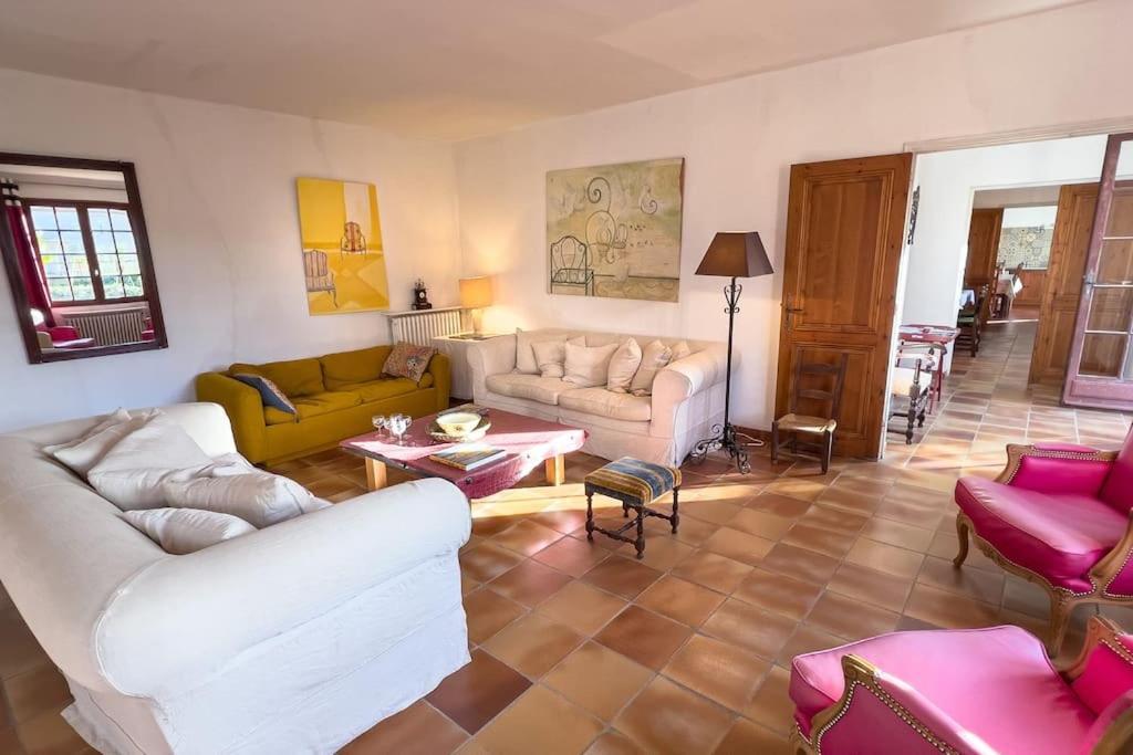 Mas De Charme En Pleine Camargue Villa Сан-Жил Екстериор снимка