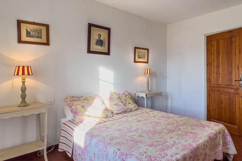 Mas De Charme En Pleine Camargue Villa Сан-Жил Екстериор снимка